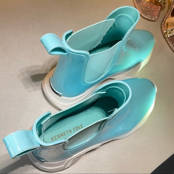 Kenneth Cole New York Women's Rain Boot, Turquoise, 7 US - Picture 10 of 11